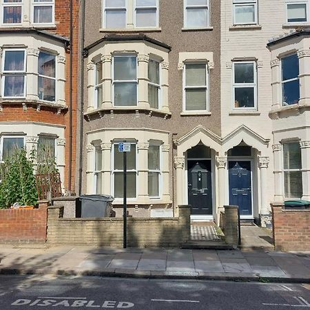 White Hart Lane Walking Distance Tottenham Hotspur Stadium 런던 외부 사진